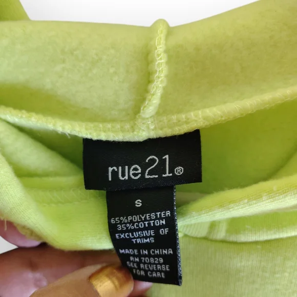 Rue21 Women's Or Men's Neon Green Pullover Size L NWOT - Picture 3 of 5